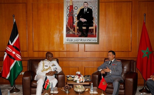 L'Inspecteur Général des Forces Armées Royales s'entretient avec le Chef d’Etat-Major des Forces de Défense du Kenya