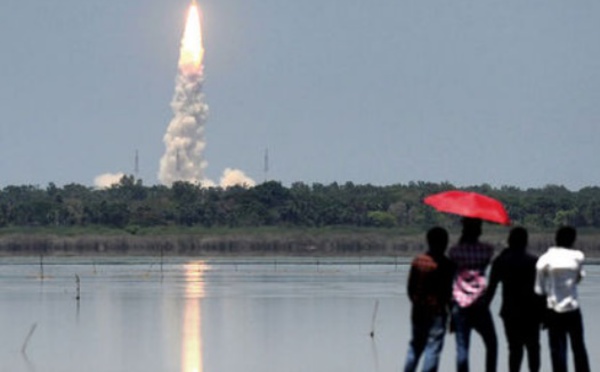 L'Inde lance un modèle réduit de navette spatiale réutilisable