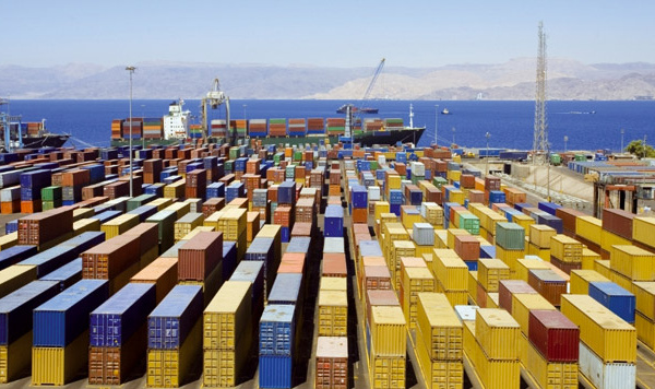 Commerce extérieur : Baisse de l'indice des valeurs unitaires à l'importation et hausse à l'exportation au T4-2025