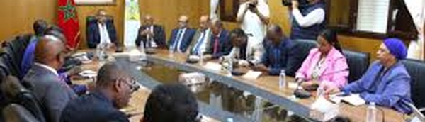 Des diplomates africains saluent la dynamique de développement dans la région de Dakhla-Oued Eddahab