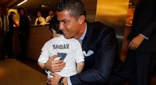Le beau geste de Ronaldo