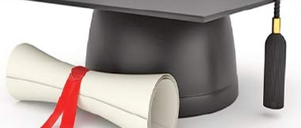 Sofia Lamssadaq soutient avec brio sa thèse de doctorat