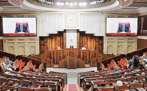 Majorité et opposition pour la révision de la condition d'âge et la consécration du droit d’accès à la profession d’avocat