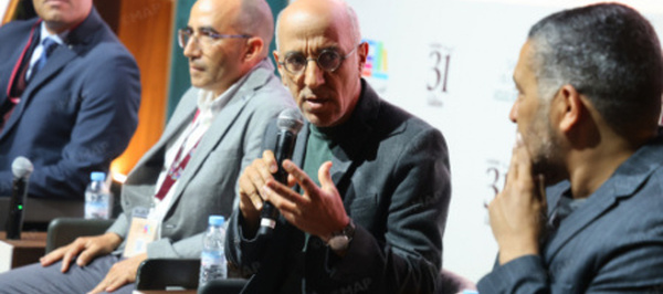 Hassan El Fad : L’humour, un acte sérieux porté par l’esprit du théâtre et les outils narratifs