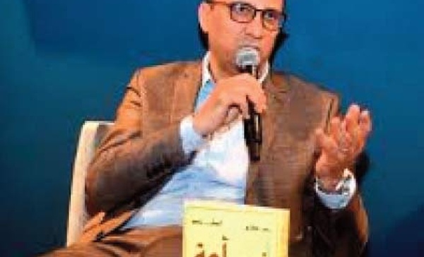 Hassan Tarik et Tayeb Biad interrogent le récit national dans "Nous sommes une nation"