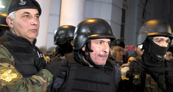 Insolite : Arrestation du politicien millionnaire