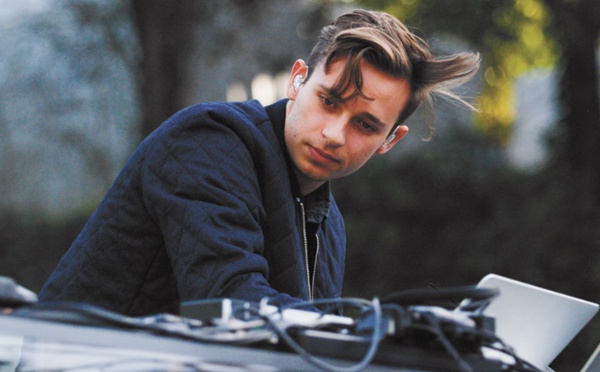 Vendre des disques, de l'histoire ancienne pour le DJ australien Flume