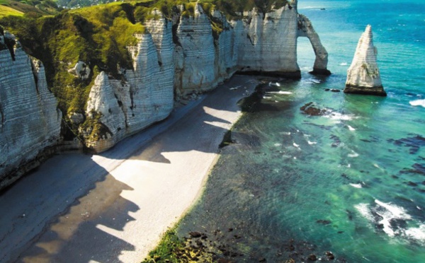 Les destinations les plus spectaculaires du monde :  Etretat - Haute-Normandie, France