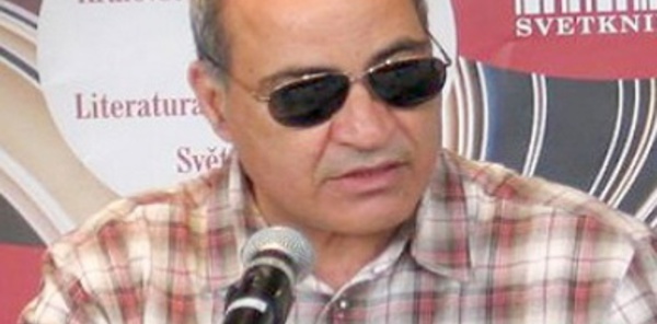 Hsouna Mosbahi remporte le prix “Mohamed Zafzef” du roman arabe