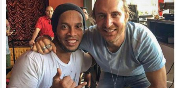 Ronaldinho et David Guetta ont  un projet de collaboration musicale