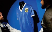 Un maillot de Maradona vendu à plus de 9 millions de dollars