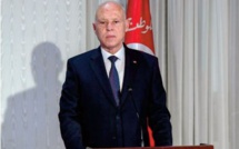 Le président tunisien révoque près de 60 juges, renforce encore ses pouvoirs