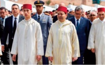 Prières rogatoires accomplies à Al-Masjid Al-Aâdam à Rabat en présence de SAR le Prince Héritier Moulay El Hassan et de SAR le Prince Moulay Rachid