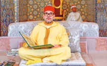Sa Majesté le Roi, Amir Al Mouminine, préside la première causerie religieuse du mois sacré du Ramadan 1445 H