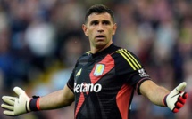 Emiliano Martinez suspendu deux matches par la FIFA Emiliano Martinez suspendu deux matches par la FIFA