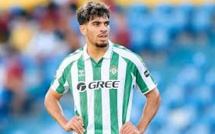 Ezzalzouli rempile avec le Betis