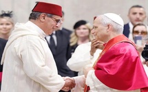 SM le Roi, Amir Al-Mouminine, représenté par le chef du gouvernement à l'inauguration officielle du pontificat du Pape Léon XIV