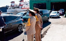 Agents d’autorité et autres autorités locales mobilisés pour mieux servir les MRE : Sauf que ça   doit couler   de source ! Agents d’autorité et autres autorités locales mobilisés pour mieux servir les MRE : Sauf que ça   doit couler   de source !