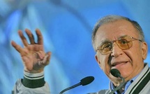 Ion Iliescu,"Petit père" de la Roumanie post-communiste rattrapé par les démêlés judiciaires