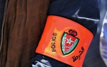 Un inspecteur de police fait usage de son arme de service à Rissani