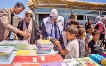 L’Agence Bayt Mal Al-Qods Acharif poursuit la distribution de cartables à l’occasion de la rentrée scolaire