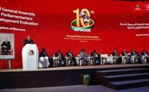 Des parlementaires africains soulignent l'importance de l'évaluation parlementaire dans le renforcement de la gouvernance démocratique et la transparence