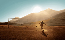 Un hommage à la jeunesse passionnée de football