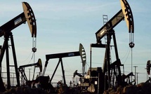 Pétrole : Le baril de Brent sous les 100 dollars avec la promesse de Trump de "quitter" l'Iran