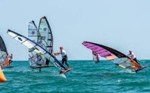 Remise des prix aux vainqueurs du 4ème Championnat International "Wave Classic Moulay" de Windsurf